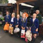 Henry Josie Florence Ava & Tilly from St Margarets Prep donating bedding & food to SESAW